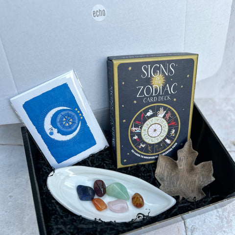 Zodiac and crystals gift box