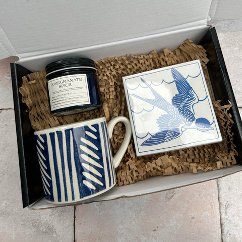 Screenprinted matches, candle and mug gift box
