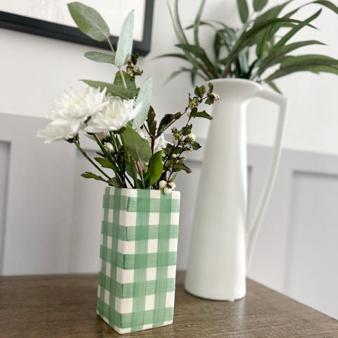 Green gingham vase